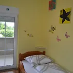 Ika Apartmán *