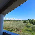 Ika Umag