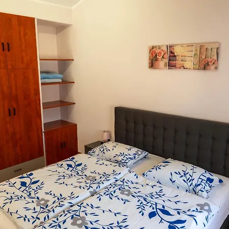 Ika Appartement *